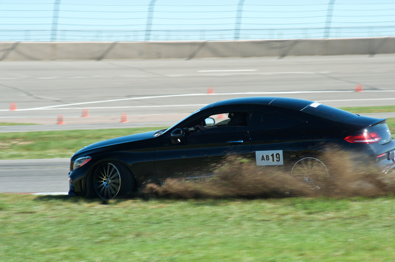 Illustration for article titled Here we have a Colorado driver employing an advanced driving technique known as "understeer"